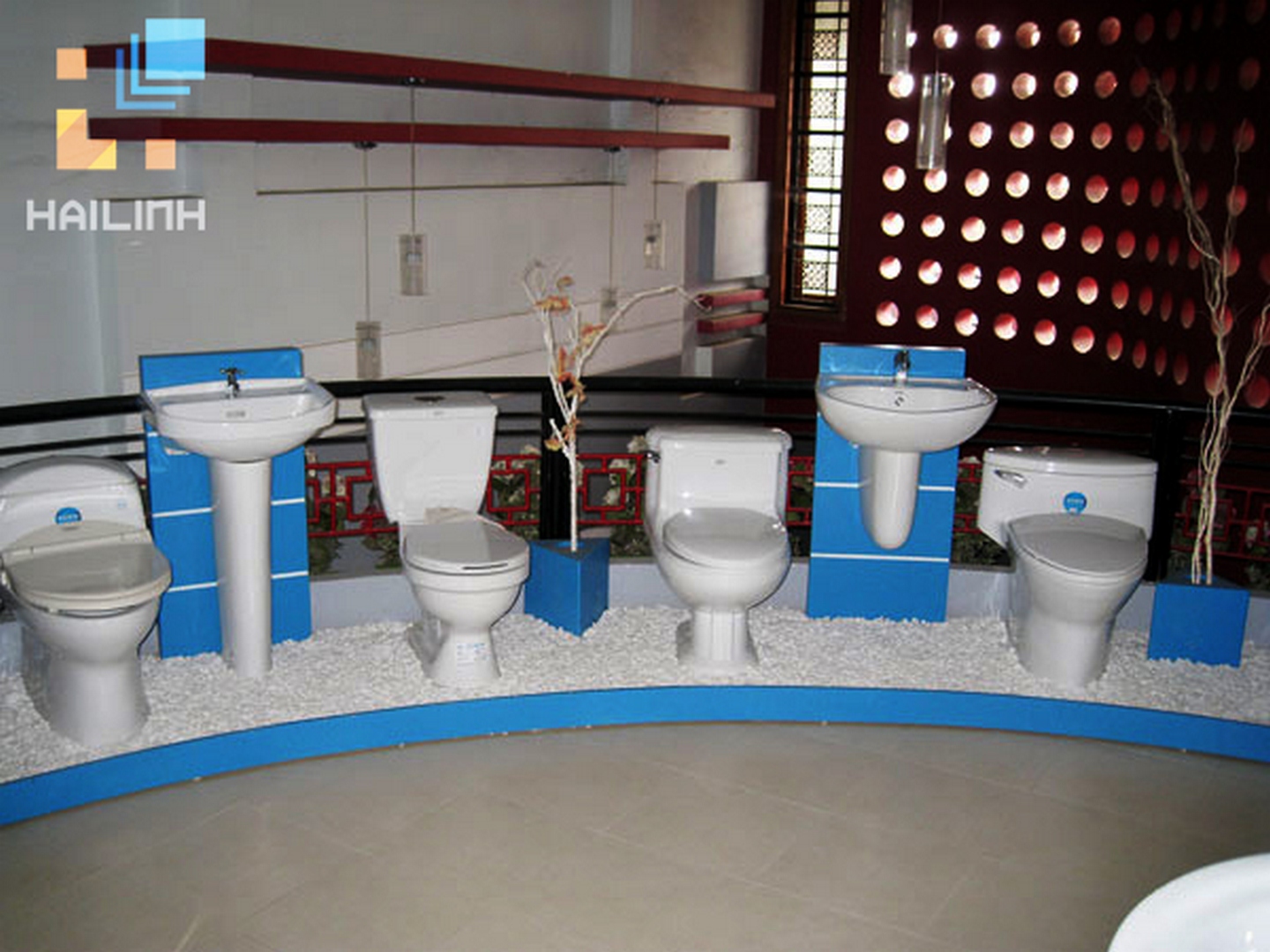 Chậu rửa treo tường Inax