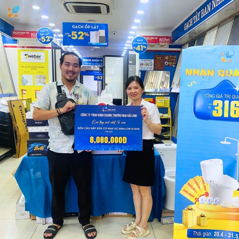 anh-quoc-trung-bon-cau-inax anh quoc trung bon cau inax