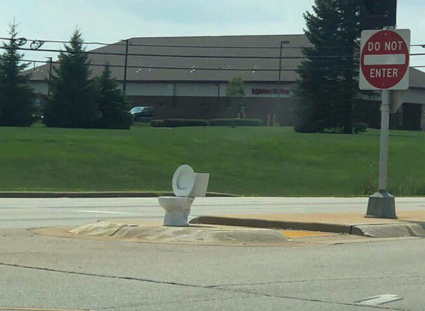 bon-cau-giua-duong Bon cau giua duong