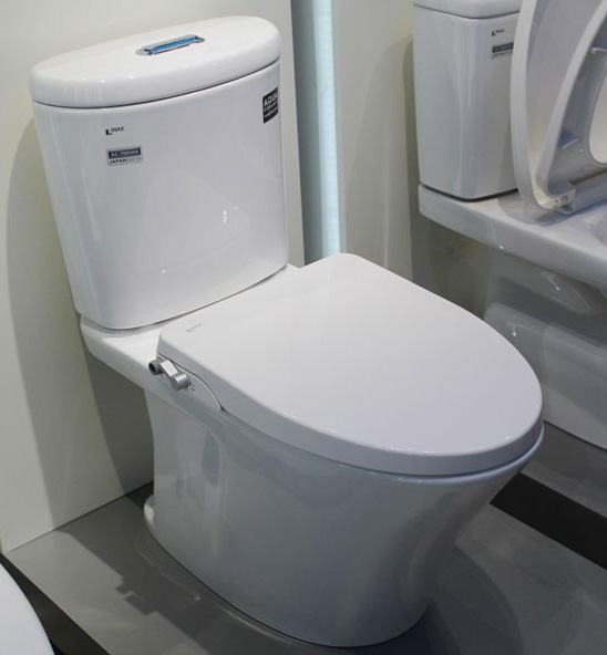 bon-cau-inax-702 bon cau Inax 702