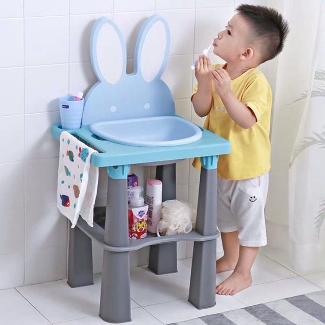 chieu-cao-chau-rua-mat-cho-tre-con chiều cao chậu rửa mặt