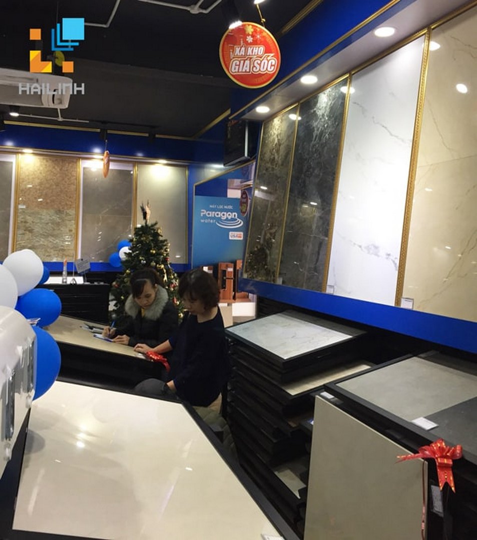 khach-hang-mua-sam-1 khach hang mua sam 1