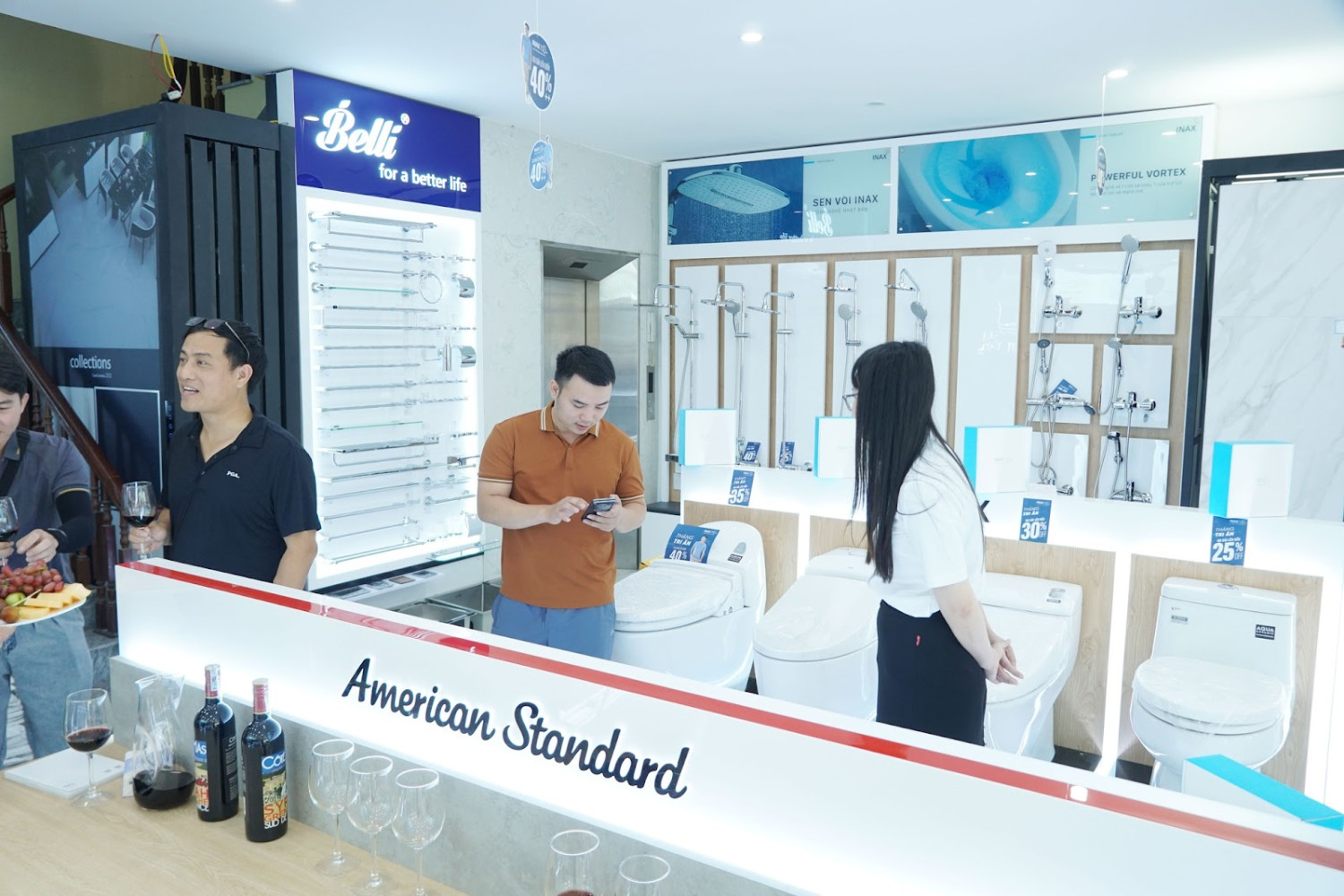 khu-trungbay-thiet-bi-ve-sinh khu trungbay thiet bi ve sinh