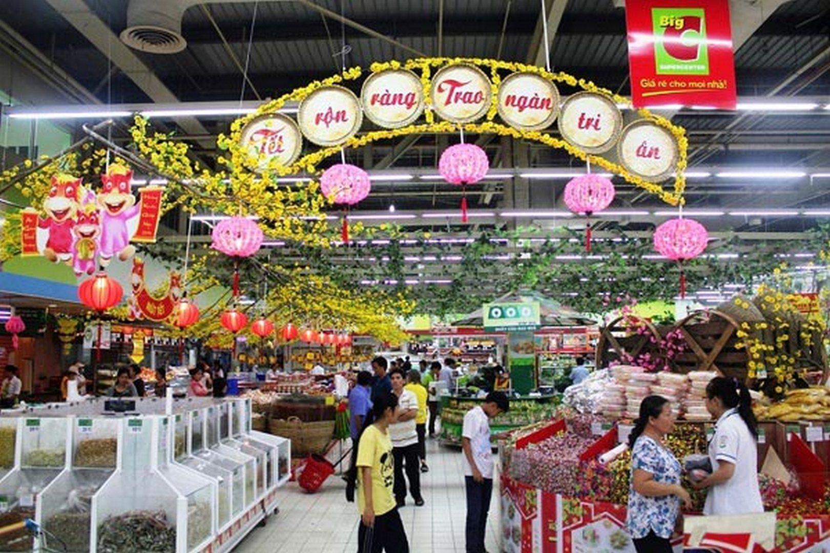 khuyen-mai-ngay-tet khuyen mai ngay tet