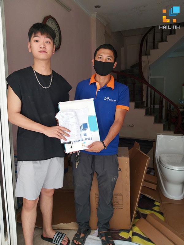 lan-toa-suc-nong-sinh-nhat-hai-linh-14-4 lan toa suc nong sinh nhat hai linh 14 4