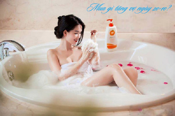 Mua gì tặng vợ ngày 20 - 10 vừa ý nghĩ lại thiết thực bây giờ?