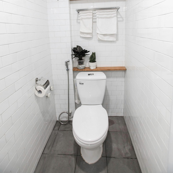 Hộp giấy Inax KF-416V