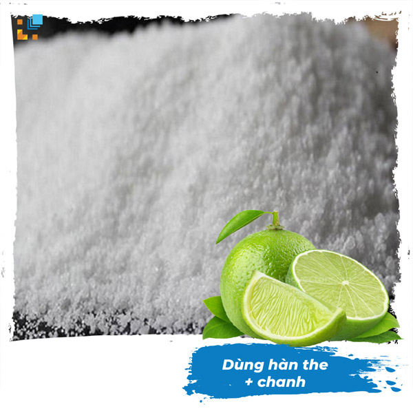 Ve sinh bon cau bang han the chanh